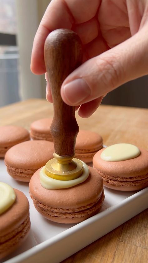 Macarons noisette